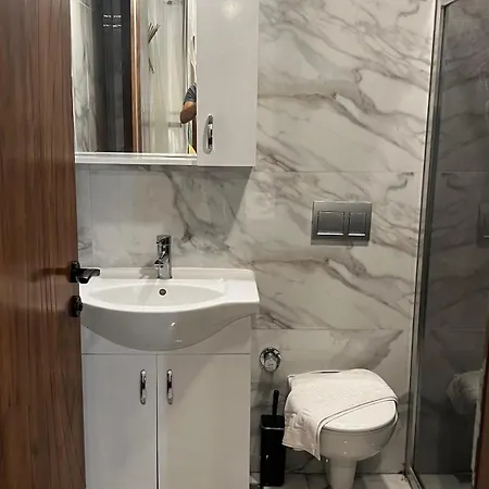 Elin Alacati * Çeşme