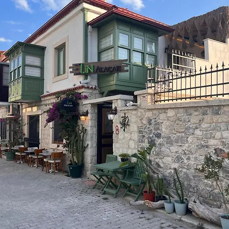 Elin Alacati * Çeşme