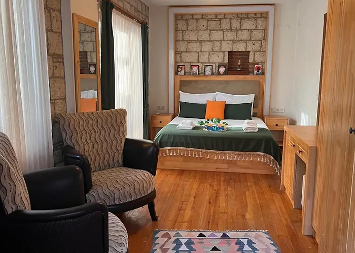 Elin Alacati * Çeşme