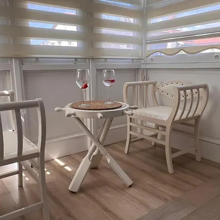 Elin Alacati * Çeşme