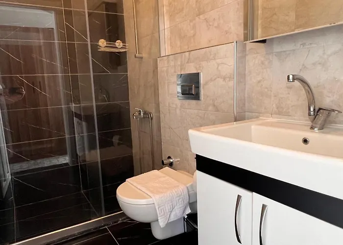 Elin Alacati Отель *