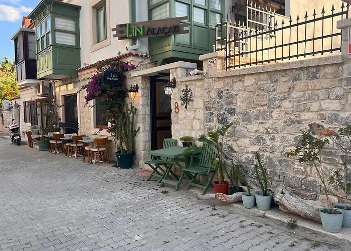 Отель Elin Alacati *